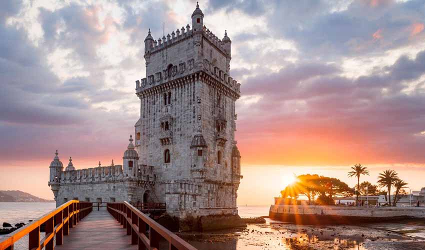 Viaje santuarios-marianos-lisboa-paris 